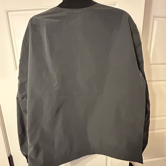 NWT NIKE BOMBER JACKET. NO DEFECTS. SZ LARGE. - Picture 7 of 7